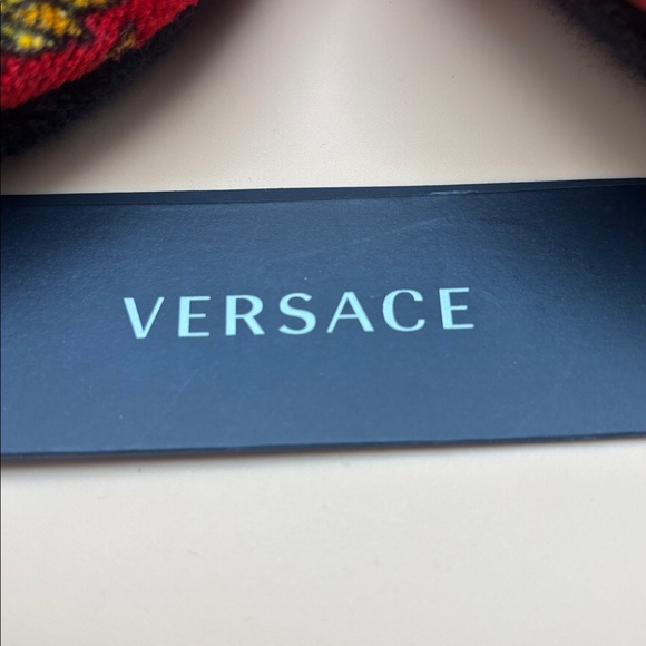 Versace Baroque Slippers in red with the signature Medusa head motif NWT, sm - Picture 2 of 11